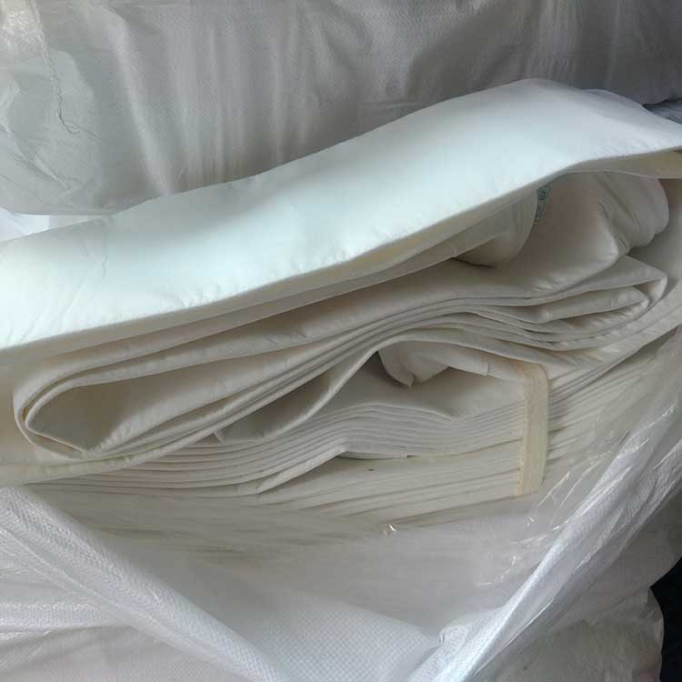 華豫生產(chǎn)供應除塵濾袋135*6000 滌綸絨布材質(zhì)